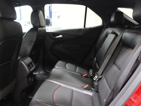Used 2023 Chevrolet Equinox RS w/ RS Leather Package AWD/4WD image 21