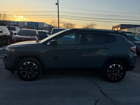 Used 2022 Jeep Compass Limited image 6