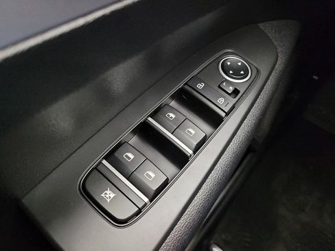 Used 2023 Kia Forte LXS image 27