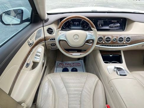 Used 2017 Mercedes-Benz S 550 Sedan image 32