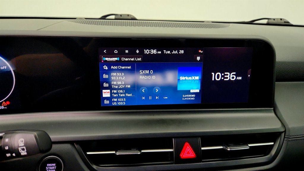 Used 2024 Kia Seltos EX FWD image 16