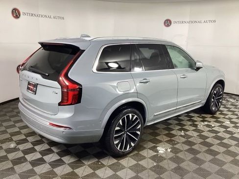New 2026 Volvo XC90 T8 Plus w/ Protection Package Premier image 5