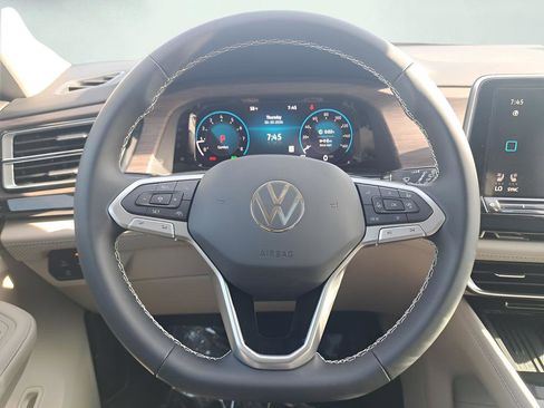 New 2026 Volkswagen Atlas SEL AWD/4WD image 19