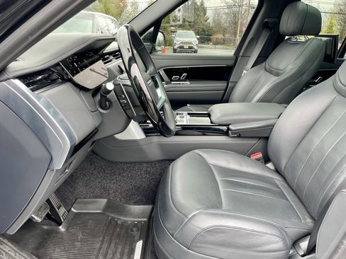 Used 2023 Land Rover Range Rover Autobiography image 14