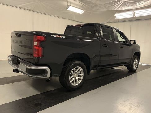 Used 2023 Chevrolet Silverado 1500 LT AWD/4WD image 5