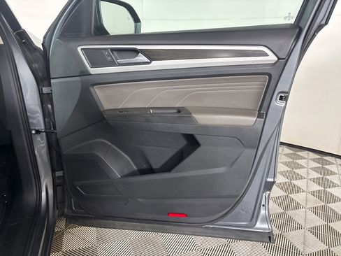 Used 2023 Volkswagen Atlas SE AWD/4WD image 27