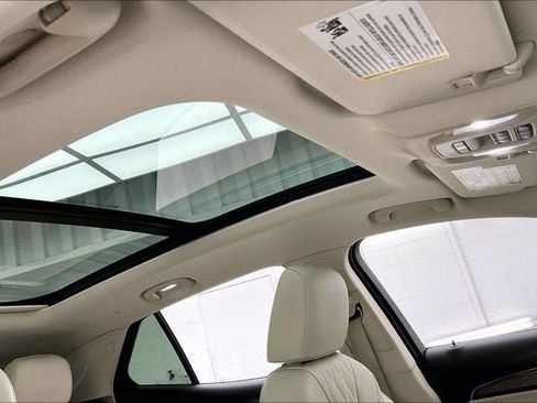 Certified 2023 Buick Envision Avenir AWD/4WD image 13