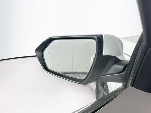 Used 2025 Hyundai Elantra SEL FWD image 16