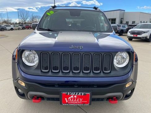 Used 2018 Jeep Renegade Trailhawk w/ UConnect 8.4 Nav Group image 8