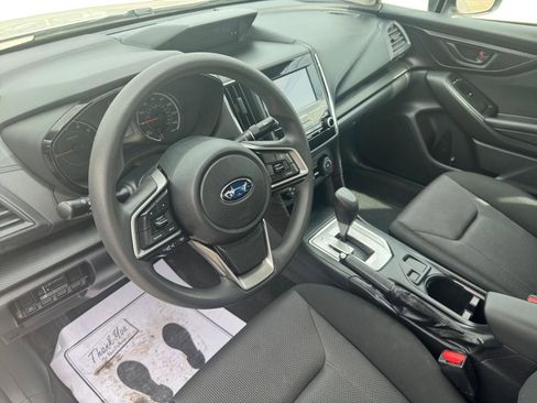 Used 2018 Subaru Impreza 2.0i AWD/4WD image 3