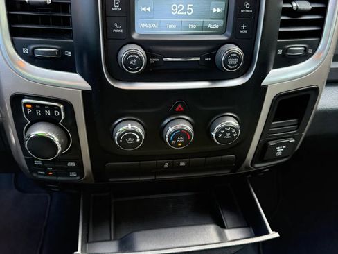 Used 2016 RAM 1500 Big Horn AWD/4WD image 38