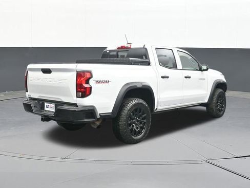 Used 2024 Chevrolet Colorado Trail Boss w/ Technology Package AWD/4WD image 16