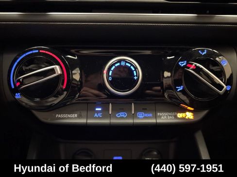 Used 2023 Hyundai Kona SEL FWD image 20