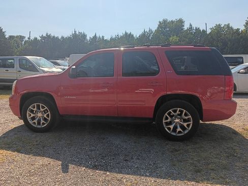 Used 2013 GMC Yukon SLT w/ Suspension Package, Autoride AWD/4WD image 8