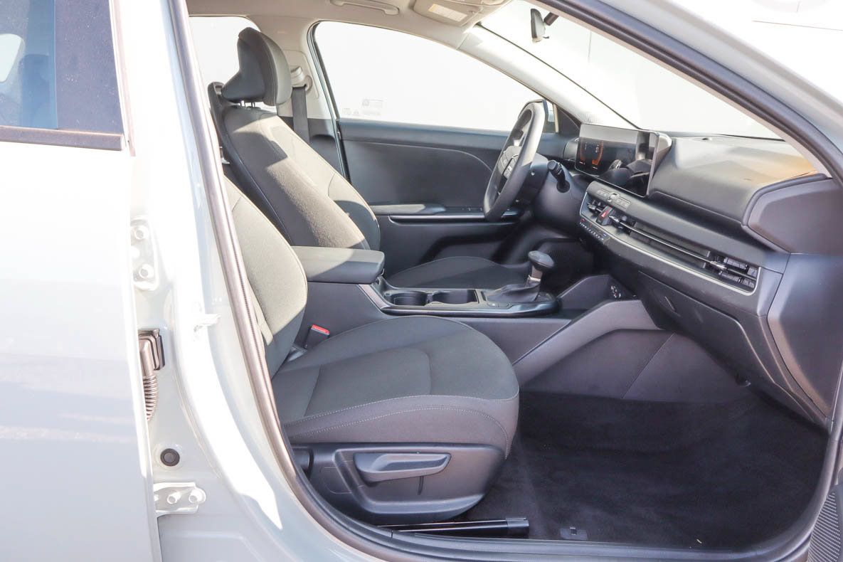 Used 2026 Kia K4 FWD image 22