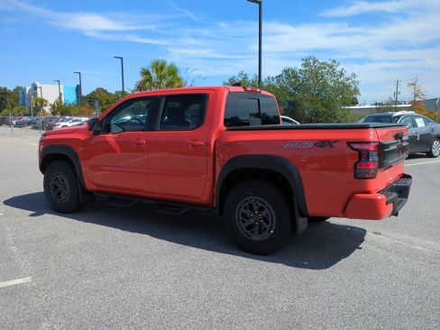 New 2026 Nissan Frontier PRO-4X w/ Pro-4x Convenience Package image 6