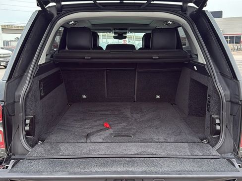 Used 2019 Land Rover Range Rover HSE image 25