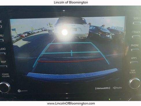 Used 2022 Toyota Highlander XLE image 52