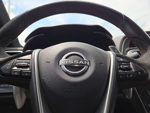 Used 2023 Nissan Maxima SR w/ Sport Mat Group FWD image 27