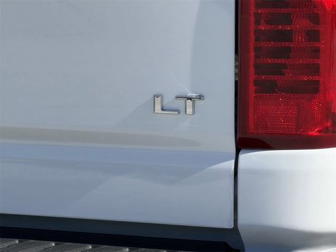 New 2026 Chevrolet Silverado 2500 LT w/ Texas Edition image 7