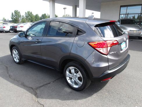 Used 2016 Honda HR-V EX image 3
