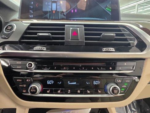 Used 2018 BMW X3 xDrive30i w/ Executive Package AWD/4WD image 28
