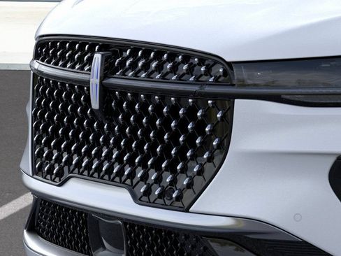 New 2026 Lincoln Nautilus Reserve AWD/4WD image 17