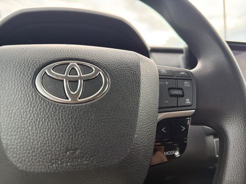 Certified 2025 Toyota Camry LE FWD image 11