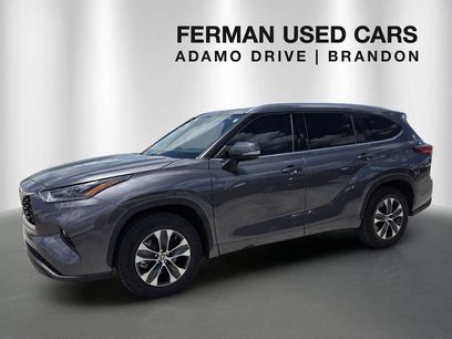 Used 2021 Toyota Highlander XLE