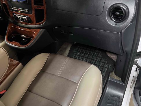 Used 2020 Mercedes-Benz Metris Passenger image 33