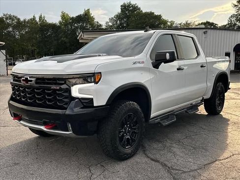 Certified 2023 Chevrolet Silverado 1500 ZR2 w/ Technology Package AWD/4WD image 5