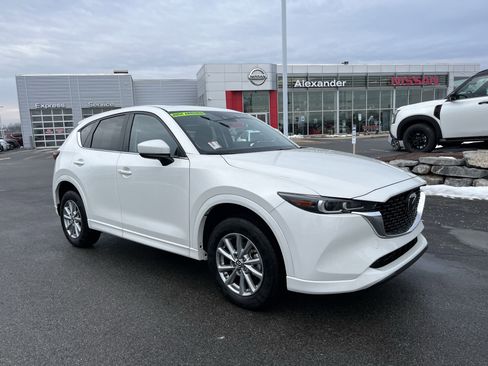 Used 2024 MAZDA CX-5 AWD 2.5 S w/ Preferred Package image 1