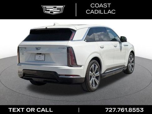 New 2025 Cadillac Escalade IQ Luxury 2 image 23