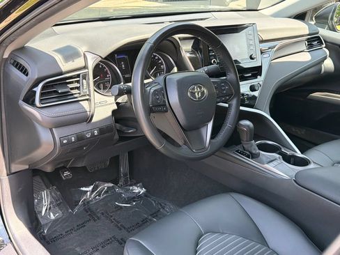 Used 2024 Toyota Camry SE FWD image 16