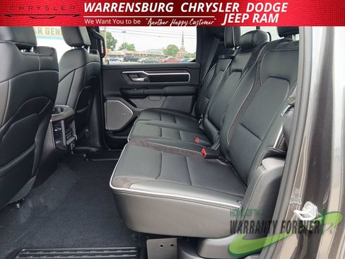 New 2026 RAM 1500 Laramie AWD/4WD image 14