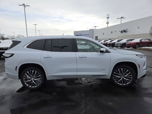New 2026 Buick Enclave Avenir w/ Super Cruise Package AWD/4WD image 24