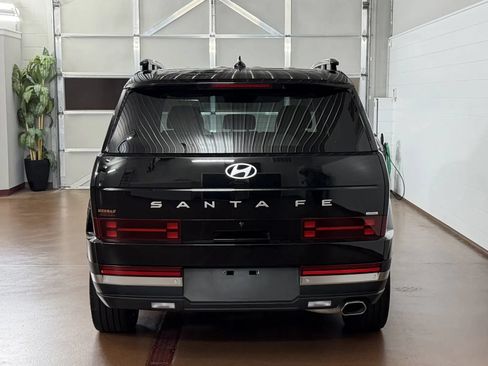 Used 2024 Hyundai Santa Fe Limited AWD/4WD image 4