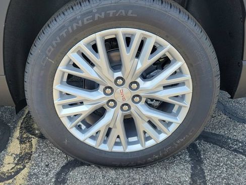 New 2026 GMC Acadia Elevation w/ Elevation Premium Package FWD image 5
