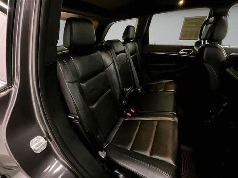 Used 2020 Jeep Grand Cherokee Limited image 25