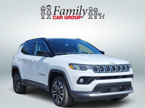 Used 2024 Jeep Compass Limited AWD/4WD image 2
