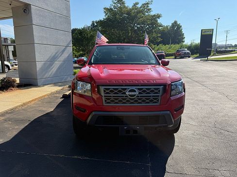 Used 2023 Nissan Frontier SV AWD/4WD image 7