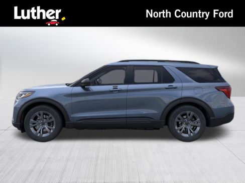 New 2026 Ford Explorer Active w/ Active Comfort Package image 3