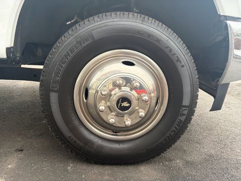 Used 2019 Ford F350 XL w/ XL Value Package image 18