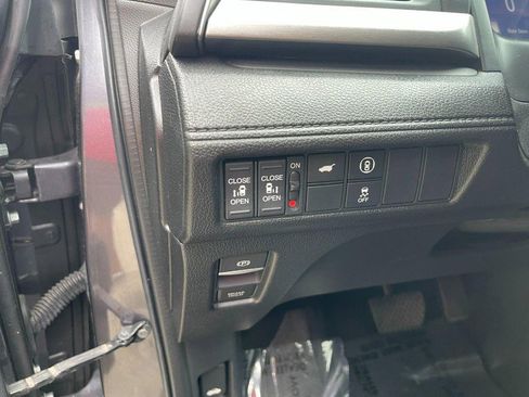 Used 2023 Honda Odyssey EX-L image 27