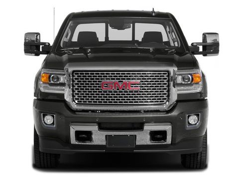Used 2016 GMC Sierra 2500 Denali w/ Duramax Plus Package AWD/4WD image 7