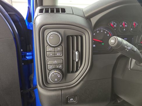 Certified 2026 Chevrolet Silverado 1500 Custom w/ LPO, Dark Essentials Package AWD/4WD image 28