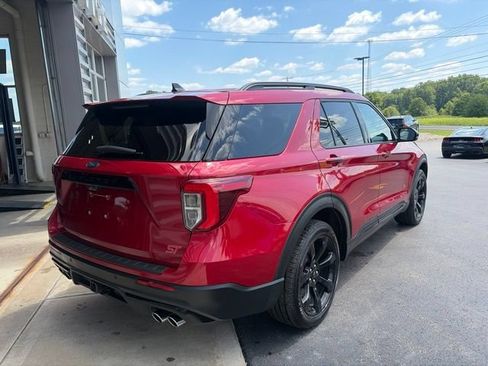 Used 2024 Ford Explorer ST w/ Equipment Group 401A AWD/4WD image 3
