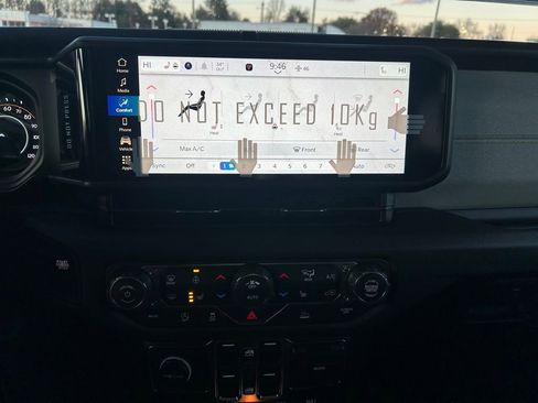 New 2026 Jeep Gladiator Sport image 11