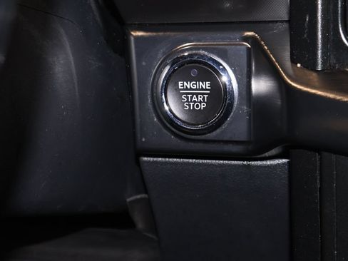Used 2022 Ford F150 Lariat w/ Equipment Group 502A High AWD/4WD image 28