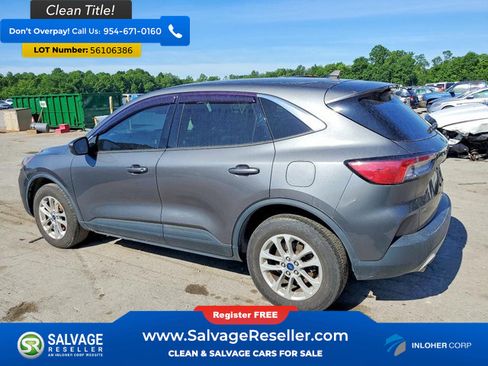 Used 2021 Ford Escape SE w/ Cold Weather Package AWD/4WD image 3